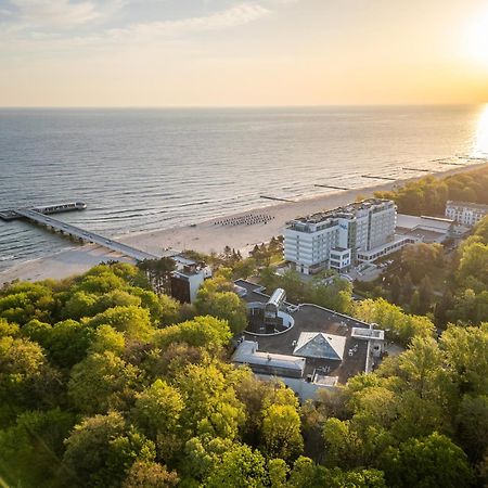 3L Apartments Willa Przy Molo Kołobrzeg Exteriör bild