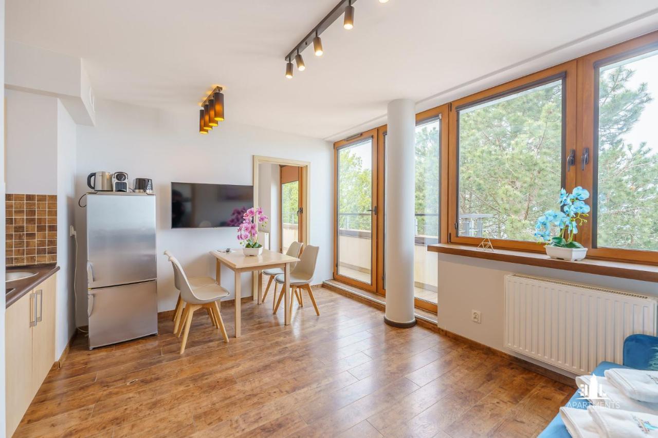 3L Apartments Willa Przy Molo Kołobrzeg Exteriör bild