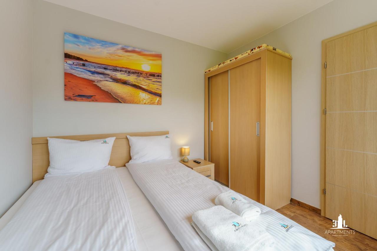 3L Apartments Willa Przy Molo Kołobrzeg Exteriör bild