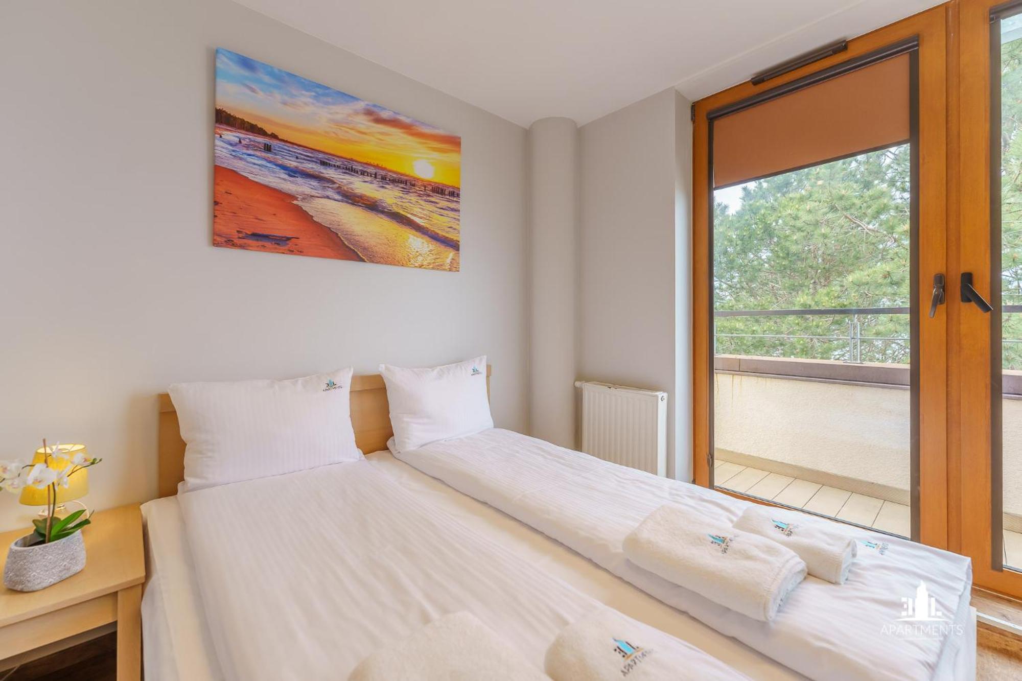 3L Apartments Willa Przy Molo Kołobrzeg Exteriör bild