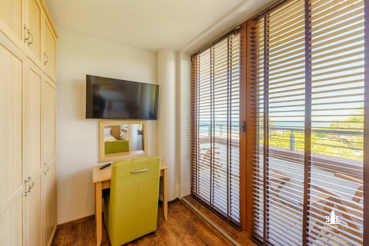 3L Apartments Willa Przy Molo Kołobrzeg Exteriör bild